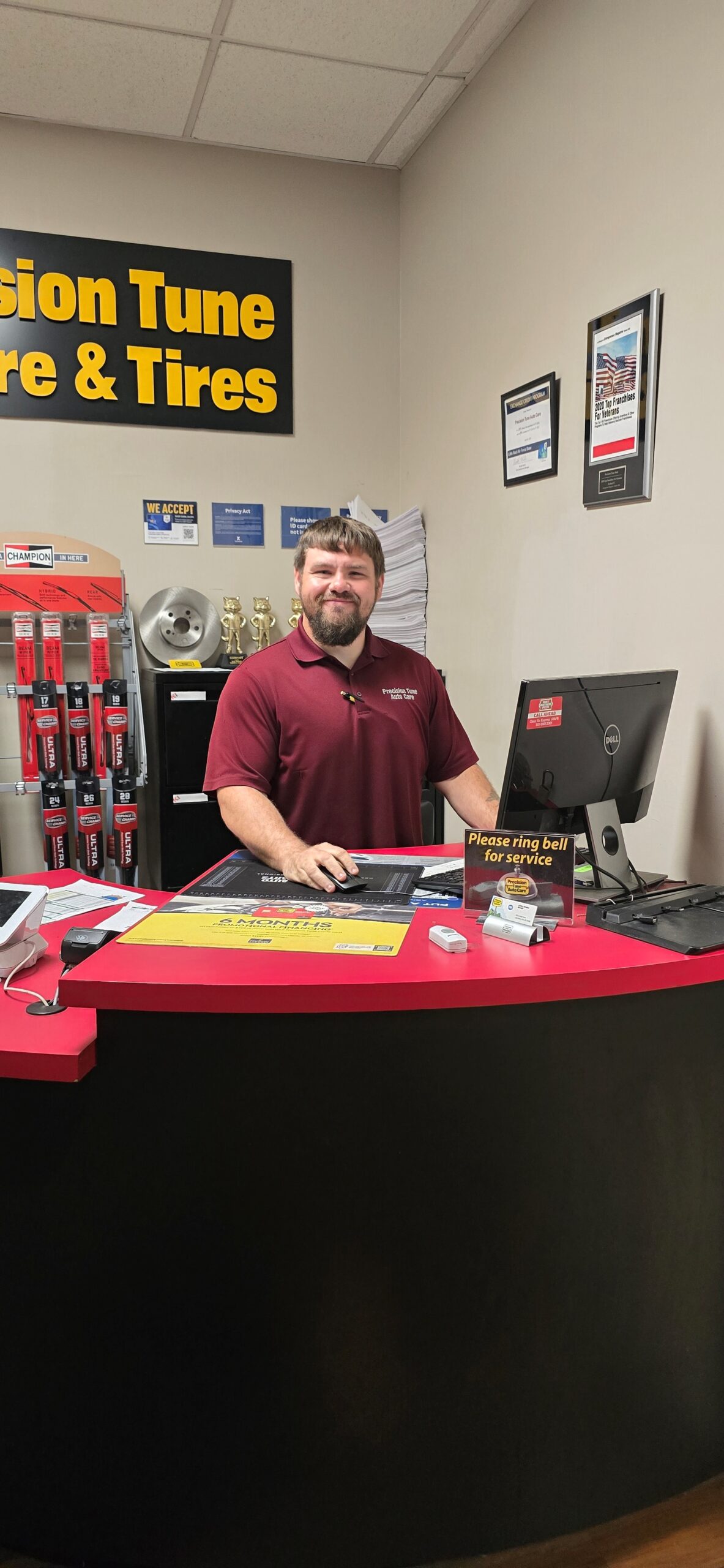 Image of manager Jeff Weeks
